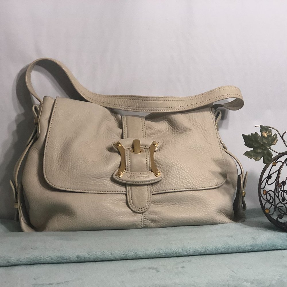 B. Makowsky Leather shoulder bag